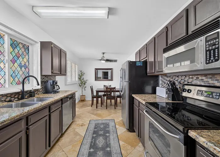 Dom wakacyjny Peaceful-minutes To Old Town -mayoclinic -hot Tub- Pool Table Scottsdale